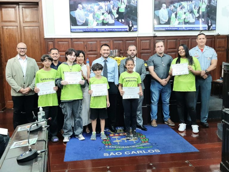 SAAE PARTICIPA DE DIPLOMAÇÃO DE NOVOS EMBAIXADORES AMBIENTAIS